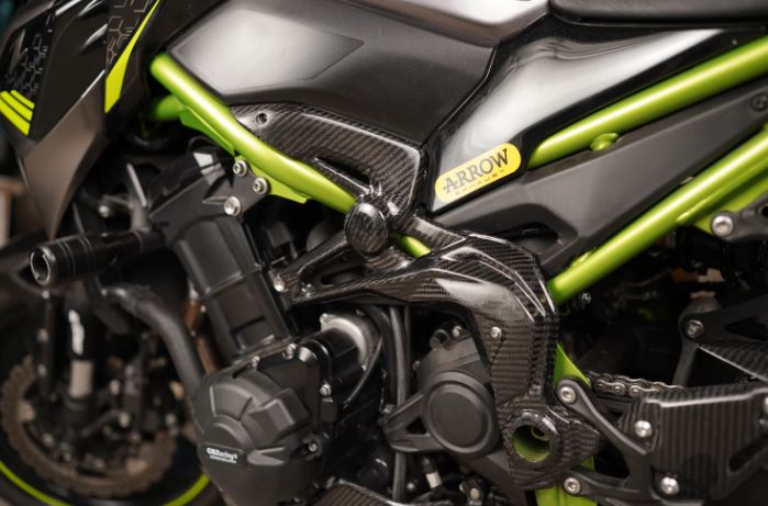 Carbon Fiber Frame Covers for Kawasaki Z900 - LRL Motors