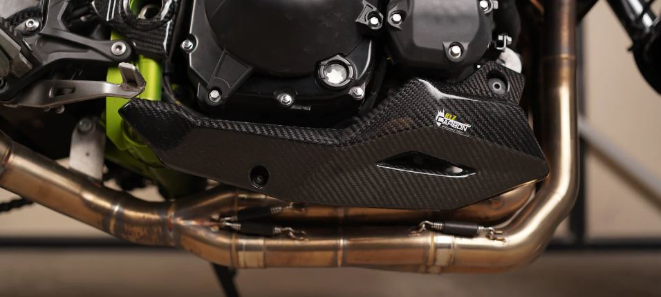 Carbon Fiber Lower Side Fairings for Kawasaki Z900 - LRL Motors
