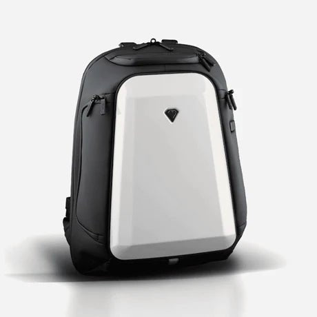 Carbonado GT3 Backpack - LRL Motors