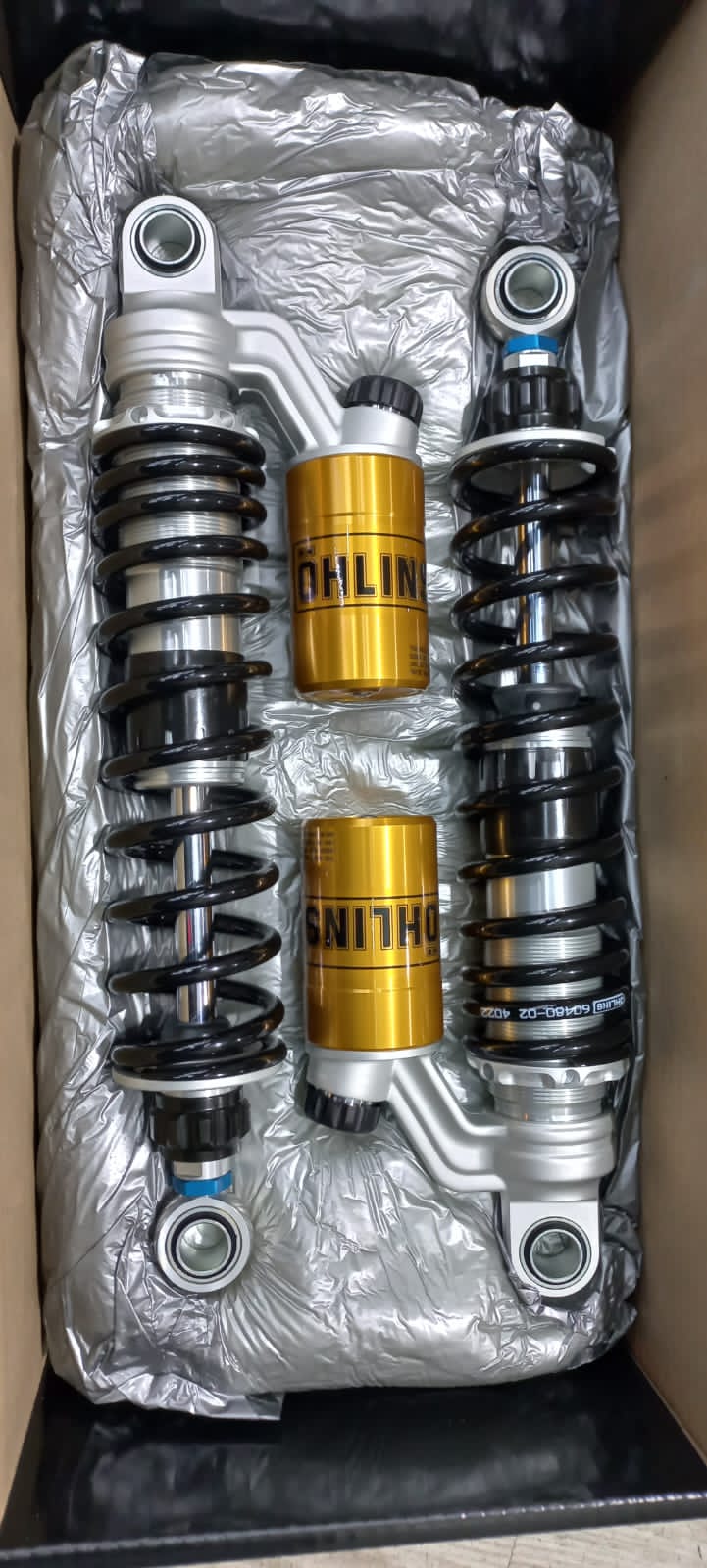 Öhlins Shock Absorber for Triumph Bonneville T120-2016 - LRL Motors