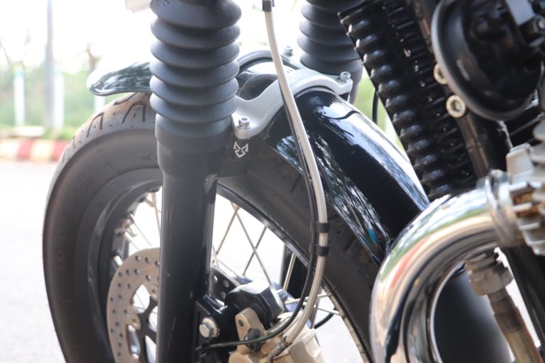 Royal Enfield Interceptor 650 Motocaan mud guard riser - LRL Motors