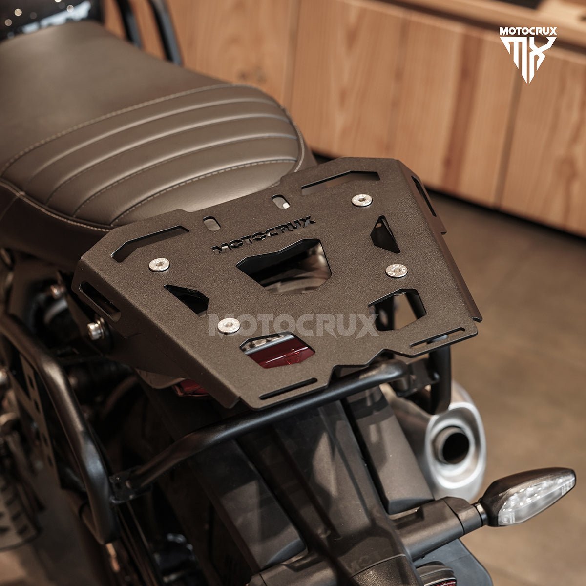 Triumph SPEED 400 - MOTO CRUX Cargo Mate Carrier - LRL Motors