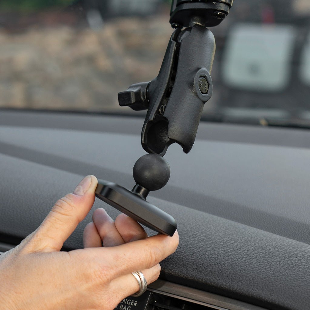 1 inch ball charging mobile holder adapter by Peak Design/ PD-M-CM-AE-BK-1 - LRL Motors
