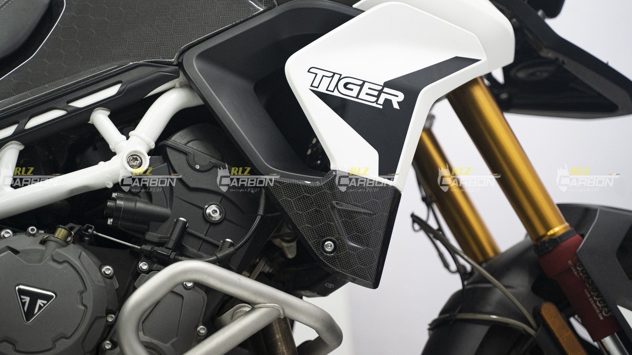 Carbon Fiber Fairing Radiator Cowl Finisher Both Sides for Triumph Tiger 900 - LRL Motors