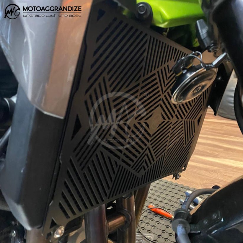 Z900 Radiator Guard Kawasaki Z900 MOTOAGGRANDIZE Radiator Guard - LRL Motors
