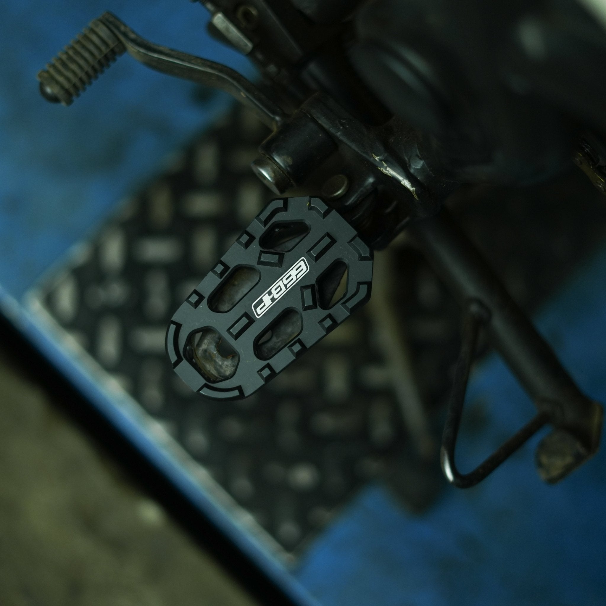 KTM Adventure 390 66Bhp Anti Slip Foot Peg ( Pair ) LRL Motors