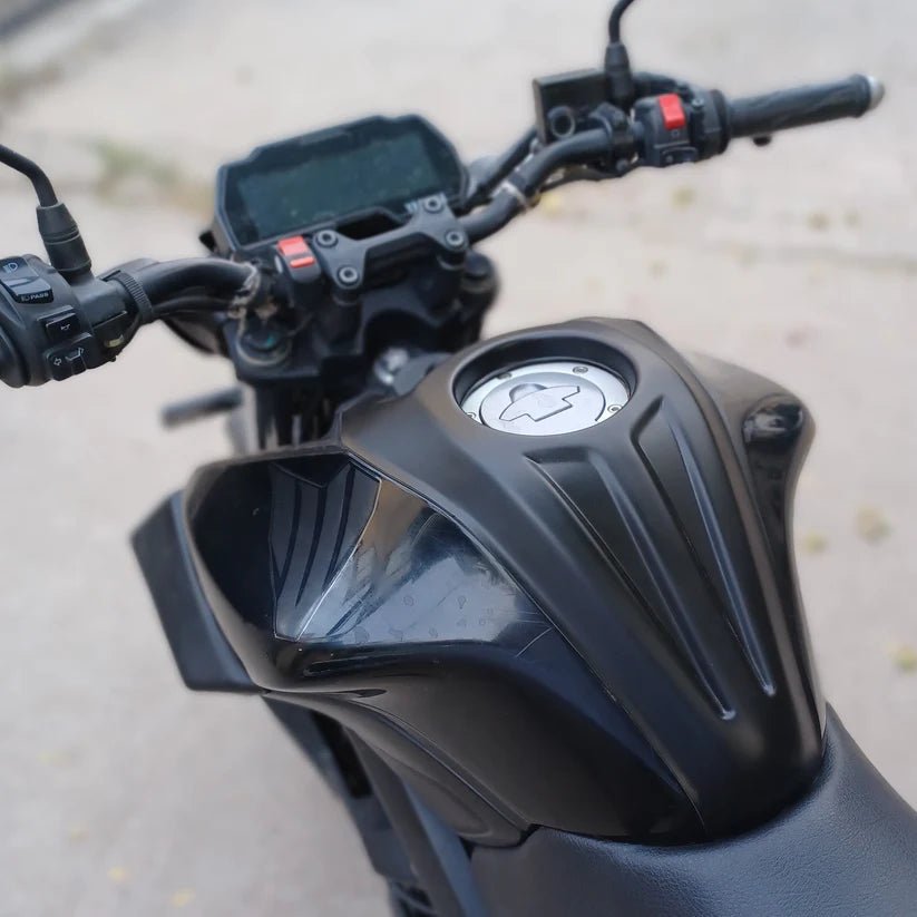 SAIGA PARTS TankTie for Yamaha MT15 - LRL Motors