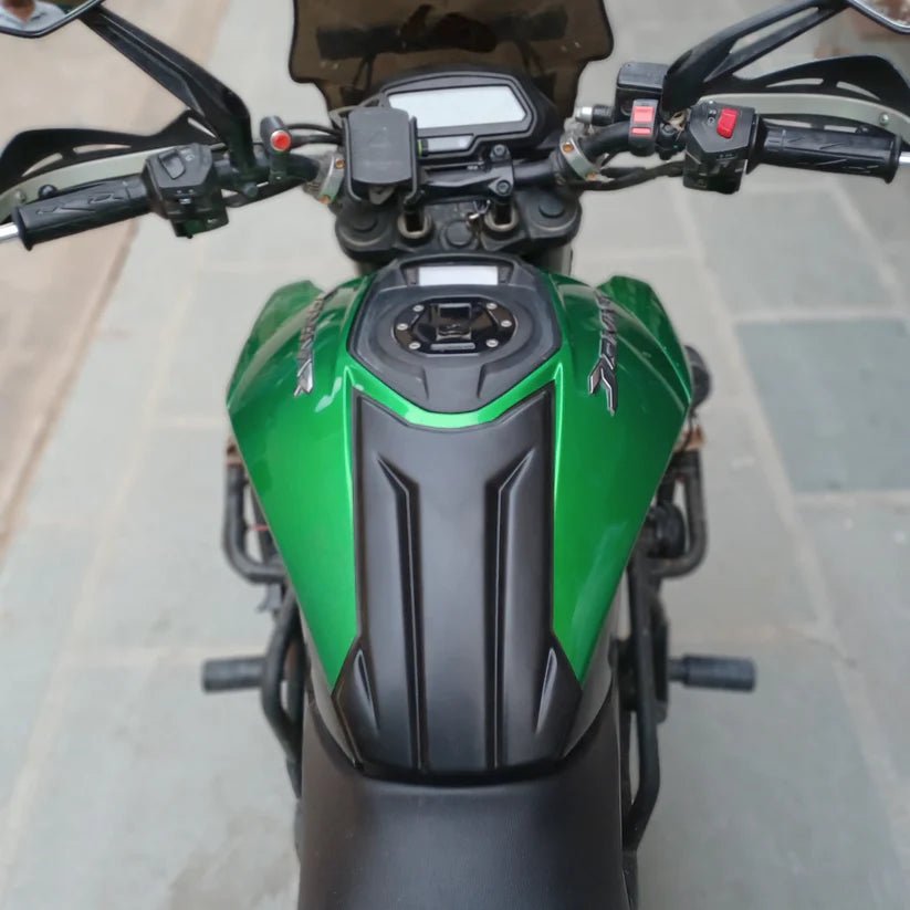 TankTie for Bajaj Dominar 250 / 400 - LRL Motors